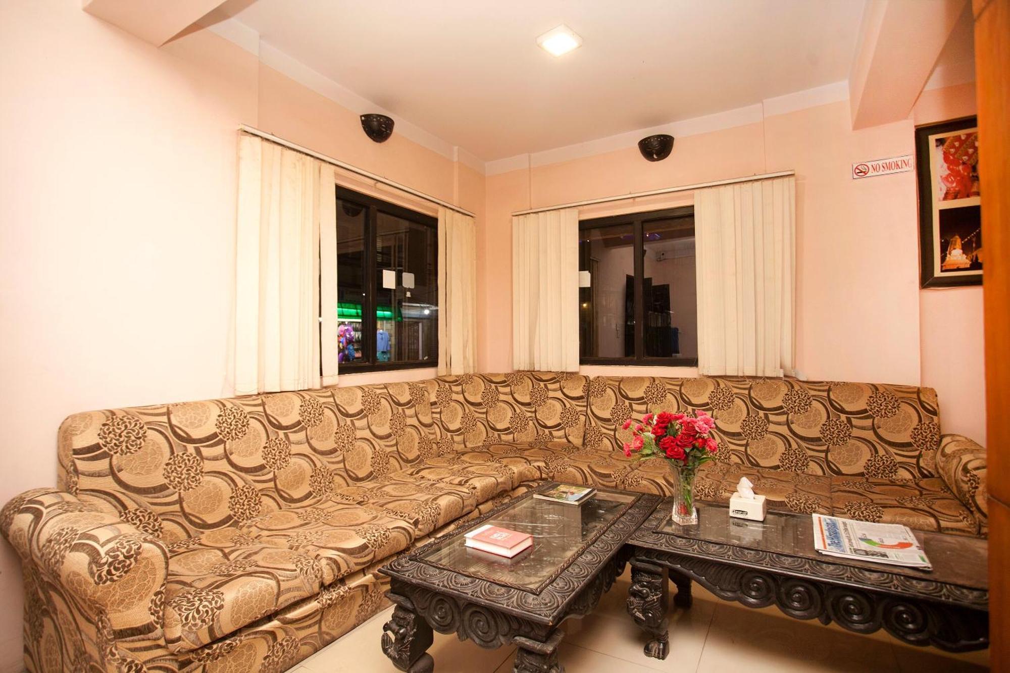 Kathmandu City Hotel Bagian luar foto