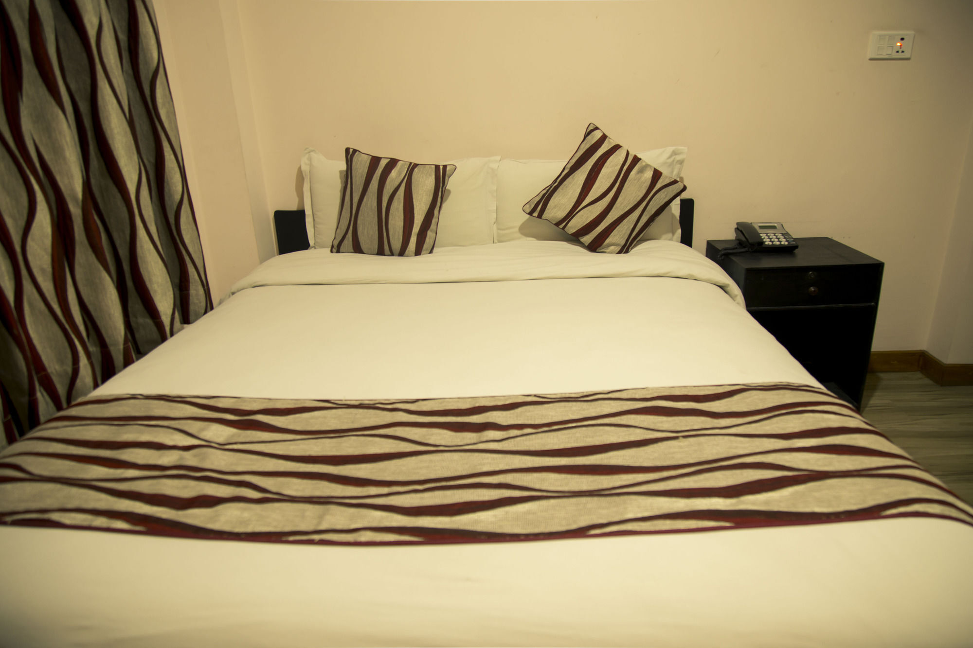 Kathmandu City Hotel Bagian luar foto