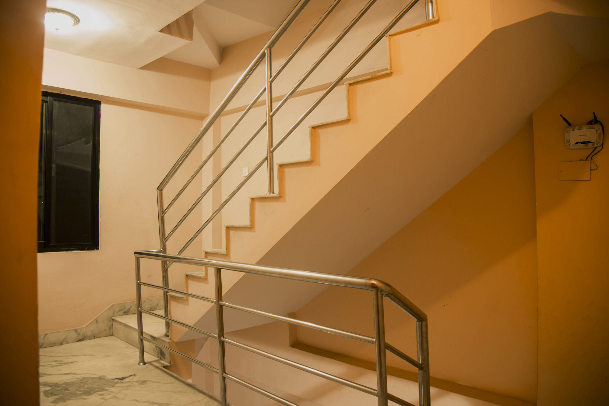 Kathmandu City Hotel Bagian luar foto