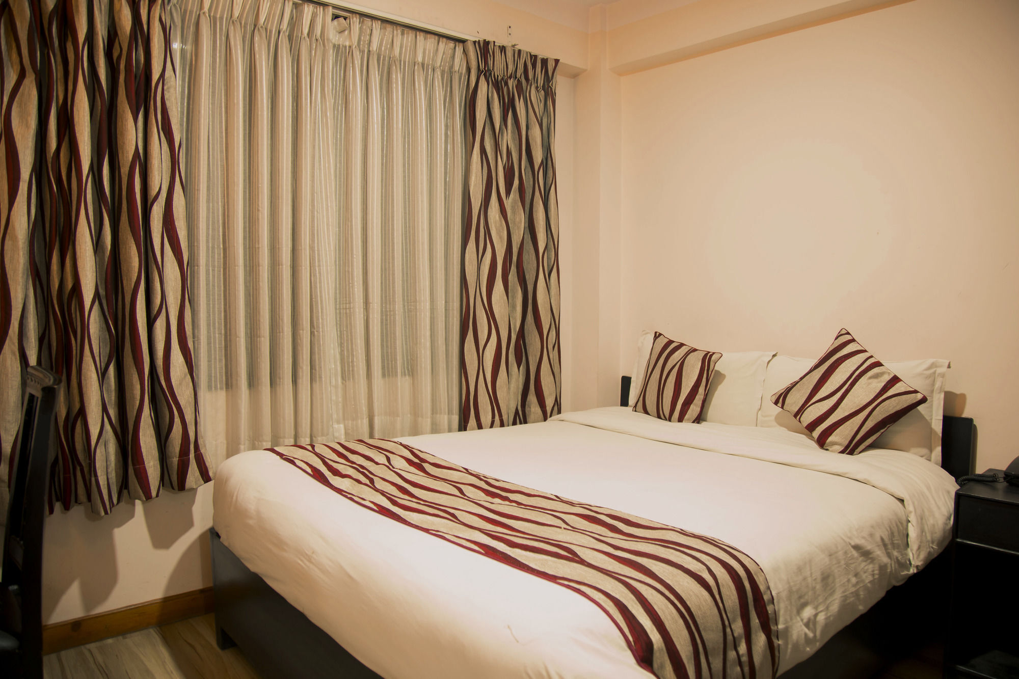 Kathmandu City Hotel Bagian luar foto