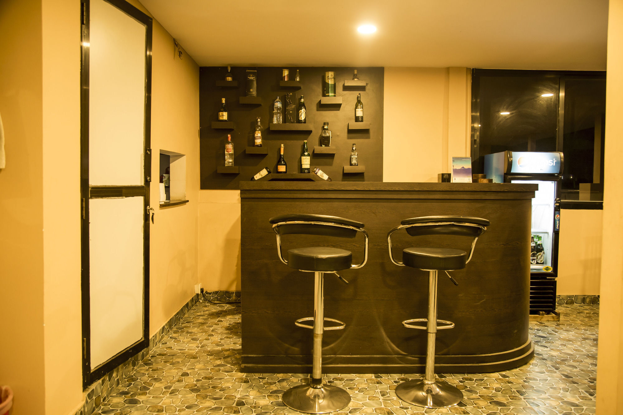 Kathmandu City Hotel Bagian luar foto